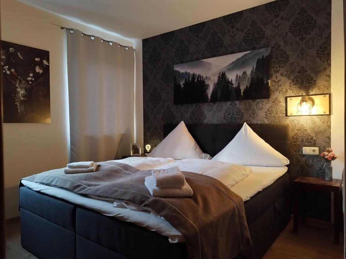 Stadthotel デッゲンドルフ エクステリア 写真